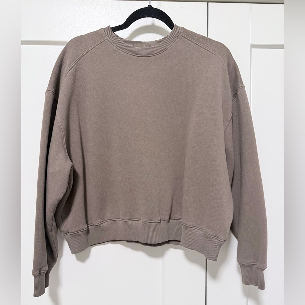 Brand New Nuuds Crop Sweatshirt - size S